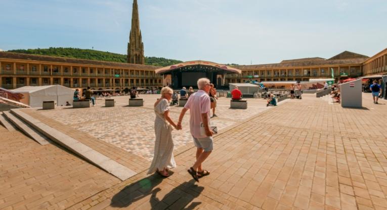 The Piece Hall, Halifax